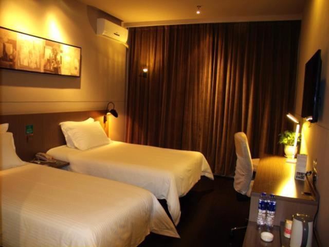 Jinjiang Inn Select Zhenzhou Dongfeng Road Technology Market Zhengzhou Buitenkant foto
